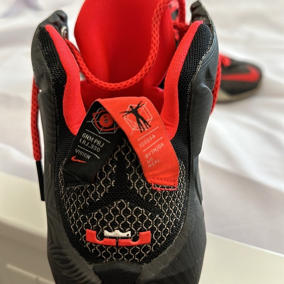 Nike high top sneakers - Picture 4 of 4